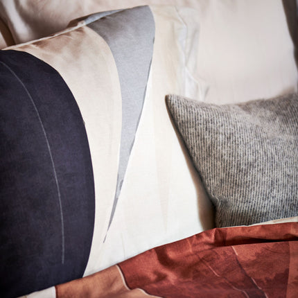 Vandyck dekbedovertrek Curva met spreisloop Home 99 in Grey - bathlaving.com