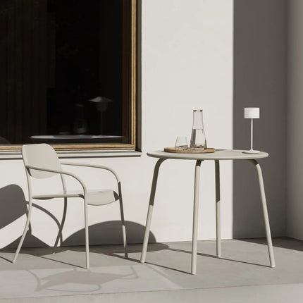 YUA garden table Ø 80 cm Silk Gray